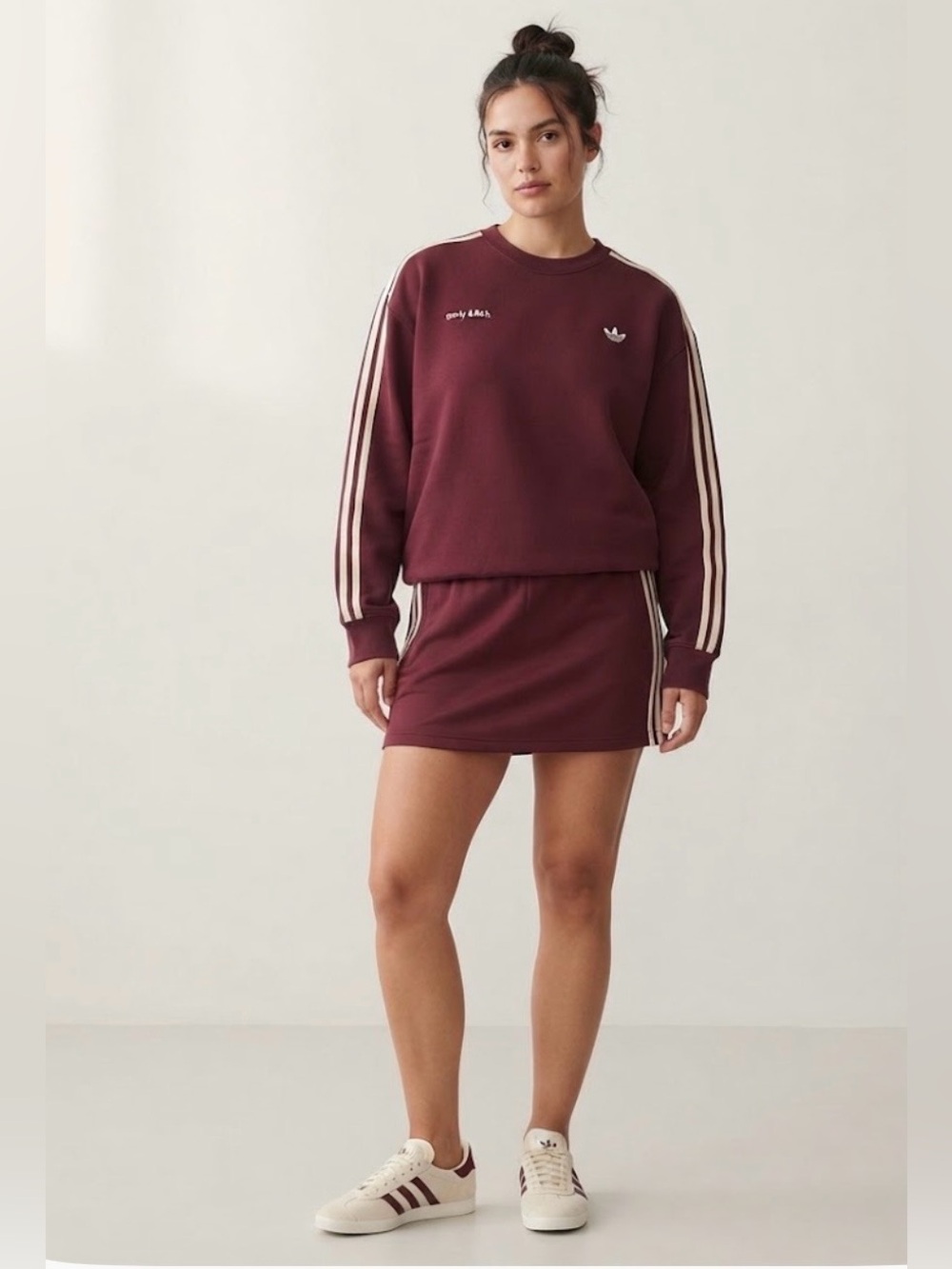 Adidas x Sporty & Rich Maroon Burgundy Crewneck Sweatshirt Size M NWT